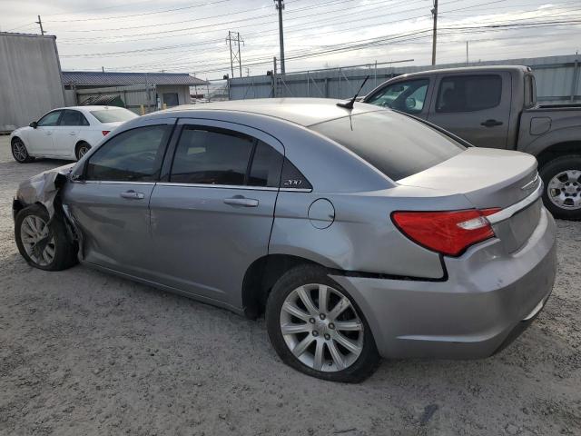 Photo 2 from auction – 2013 CHRYSLER 200 TOURIN with VIN 1C3CCBBB6DN601408