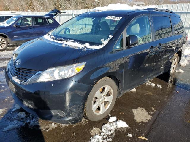 Photo 1 from auction – 2015 TOYOTA SIENNA LE with VIN 5TDKK3DC5FS634368