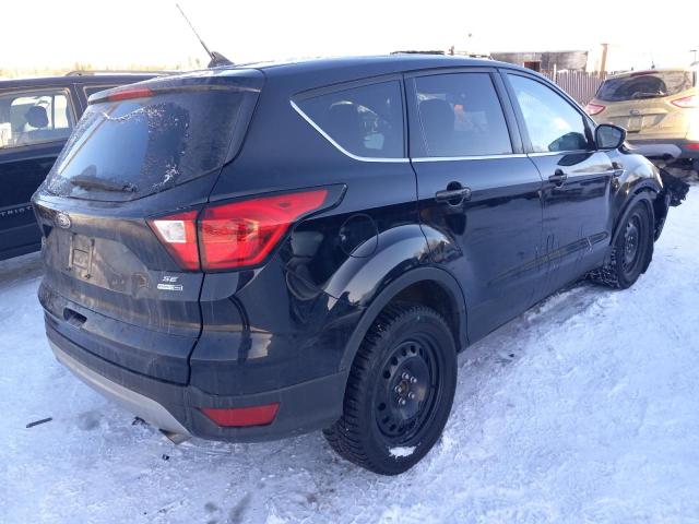 Photo 3 from auction – 2019 FORD ESCAPE SE with VIN 1FMCU9GD2KUB06519