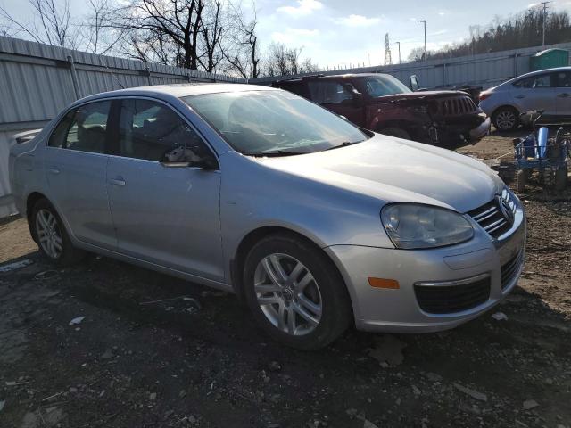Photo 4 from auction – 2007 VOLKSWAGEN JETTA WOLF with VIN 3VWEF71KX7M152126