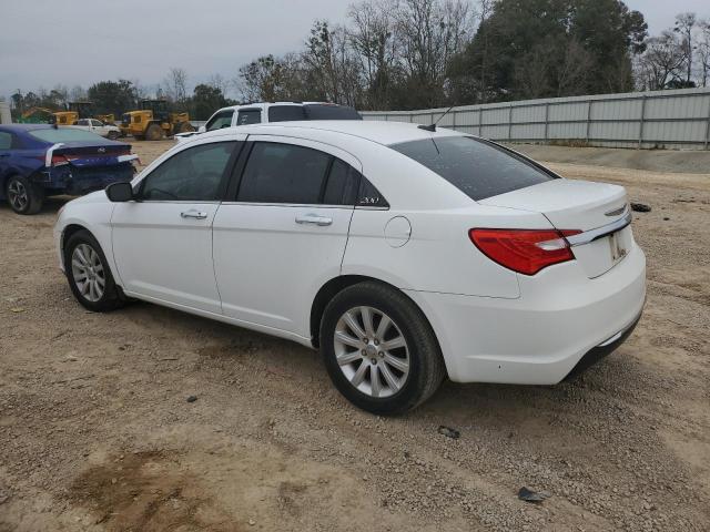 Photo 2 from auction – 2014 CHRYSLER 200 LIMITE with VIN 1C3CCBCG9EN107717