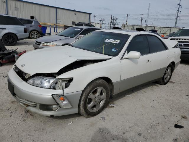 LEXUS ES 300 2000 with VIN JT8BF28GXY5079422 - Photo from auction