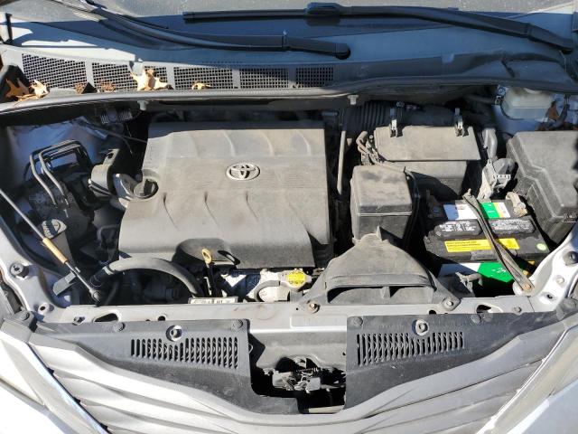 Photo 12 from auction – 2014 TOYOTA SIENNA XLE with VIN 5TDYK3DC9ES417074