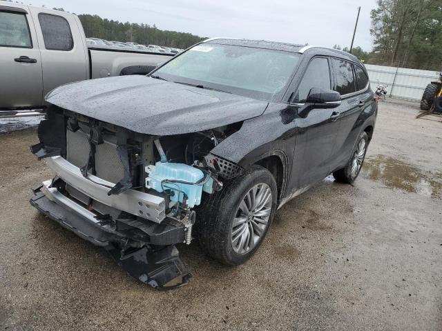 TOYOTA HIGHLANDER 2021 z numerem VIN 5TDFZRAH0MS066768 - Zdjęcie z aukcji