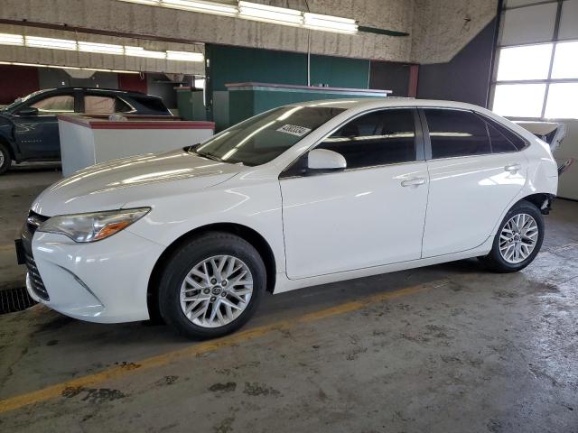 Photo 1 from auction – 2017 TOYOTA CAMRY LE with VIN 4T1BF1FK7HU374143