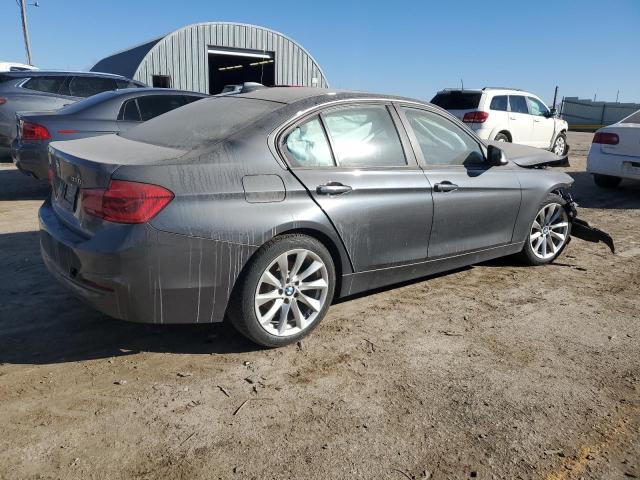 Photo 3 from auction – 2018 BMW 320 XI with VIN WBA8A3C52JA494752