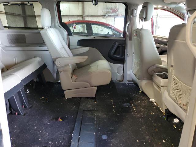 Photo 11 from auction – 2016 CHRYSLER TOWN & COU with VIN 2C4RC1BG8GR246728