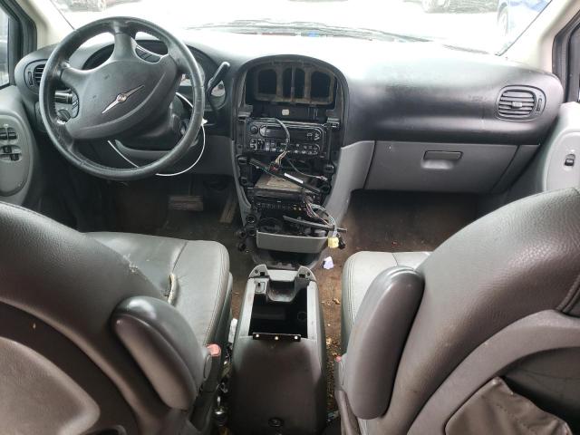 Photo 8 from auction – 2006 CHRYSLER TOWN & COU with VIN 2A8GP54L86R805652