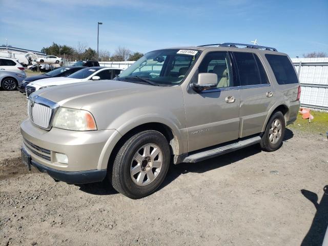 LINCOLN NAVIGATOR 2005 with VIN 5LMFU28505LJ12838 - Photo from auction