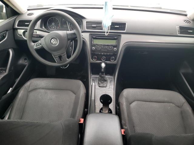 Photo 8 from auction – 2014 VOLKSWAGEN PASSAT S with VIN 1VWAT7A35EC099334