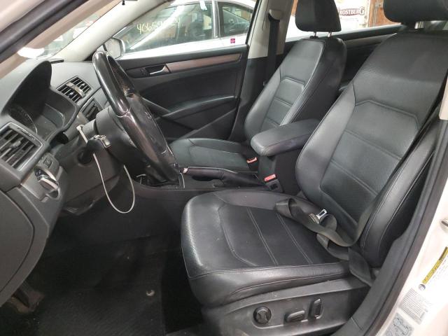 Photo 7 from auction – 2015 VOLKSWAGEN PASSAT S with VIN 1VWAT7A34FC035335