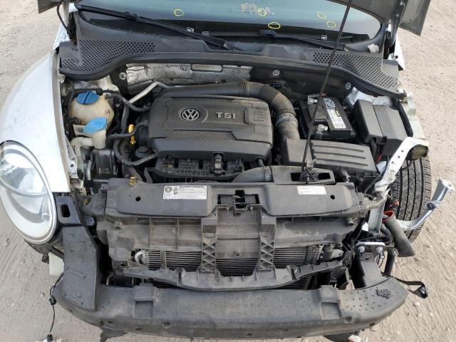 Photo 11 from auction – 2016 VOLKSWAGEN BEETLE 1.8 with VIN 3VWF17AT2GM608888