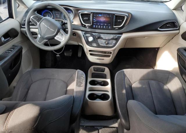 Photo 8 from auction – 2017 CHRYSLER PACIFICA T with VIN 2C4RC1DG6HR532088