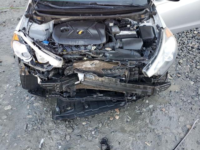 Photo 11 from auction – 2016 KIA FORTE LX with VIN KNAFK4A60G5594971