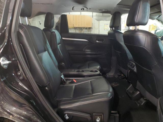 Photo 11 from auction – 2017 TOYOTA HIGHLANDER with VIN 5TDJZRFH9HS411689