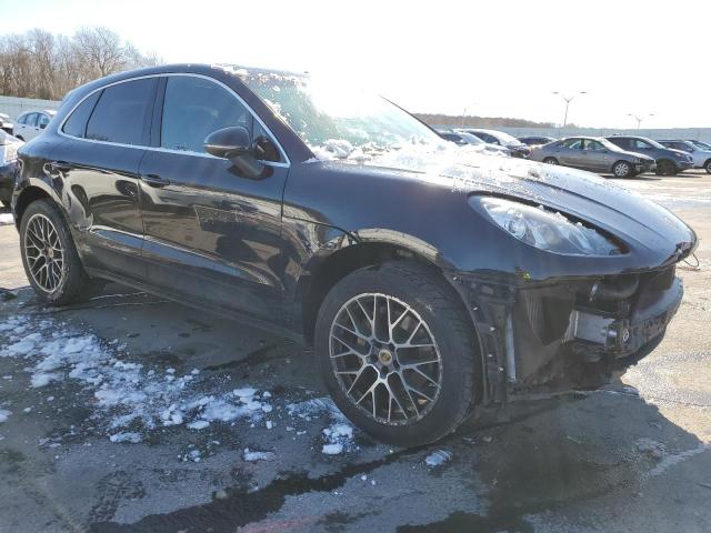 Photo 4 from auction – 2016 PORSCHE MACAN S with VIN WP1AB2A53GLB41995