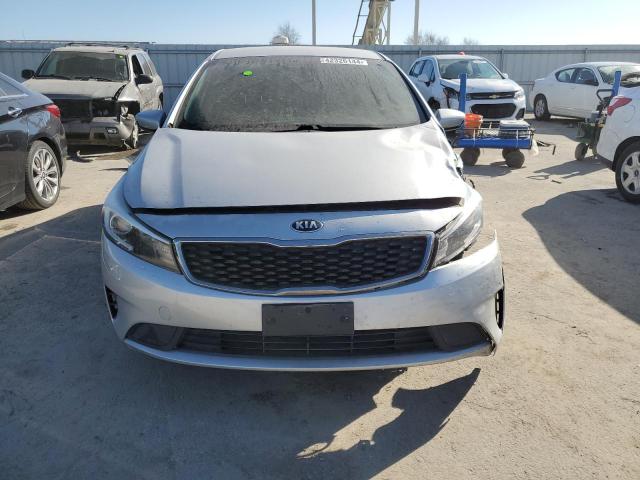 Photo 5 from auction – 2017 KIA FORTE LX with VIN 3KPFK4A78HE084515
