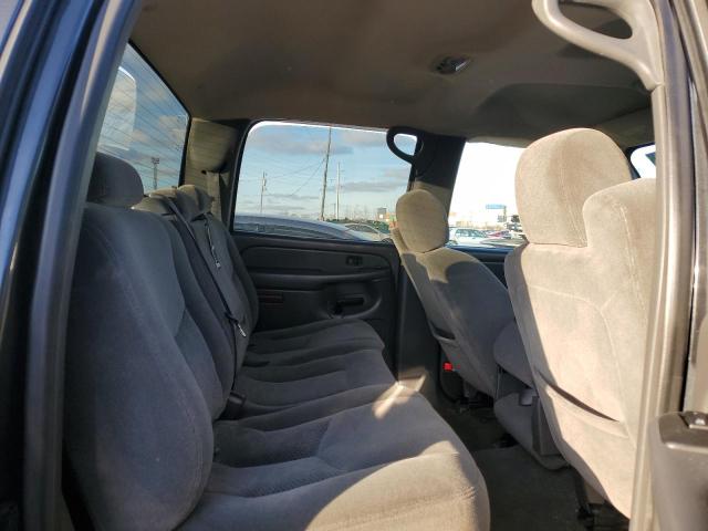 Photo 10 from auction – 2005 CHEVROLET SILVERADO with VIN 1GCHK23235F928024