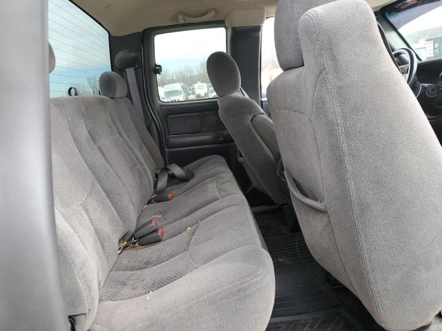Photo 11 from auction – 2005 CHEVROLET SILVERADO with VIN 1GCEK19B65E147086