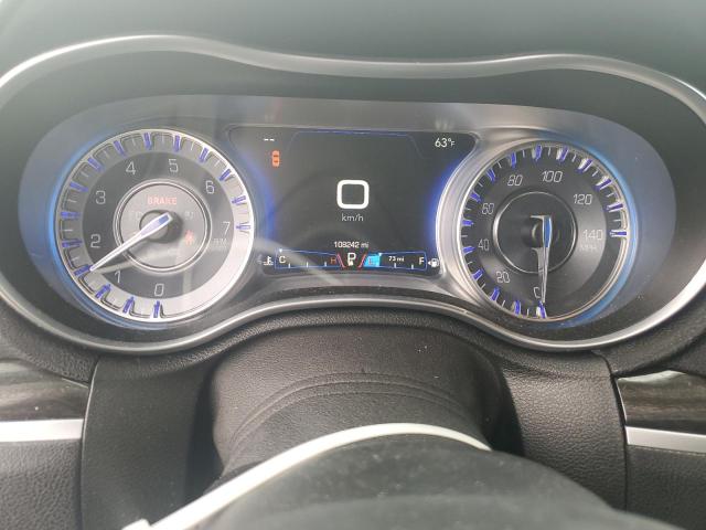 Photo 9 from auction – 2015 CHRYSLER 300 LIMITE with VIN 2C3CCAAG8FH792106