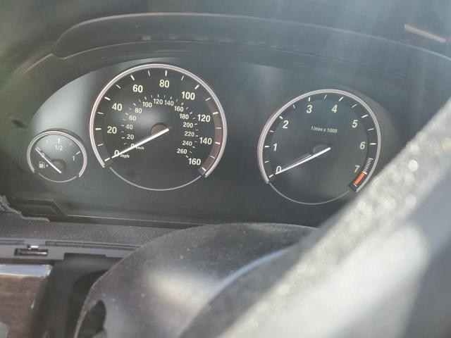 Photo 9 from auction – 2013 BMW 750 I with VIN WBAYA8C51DC996853