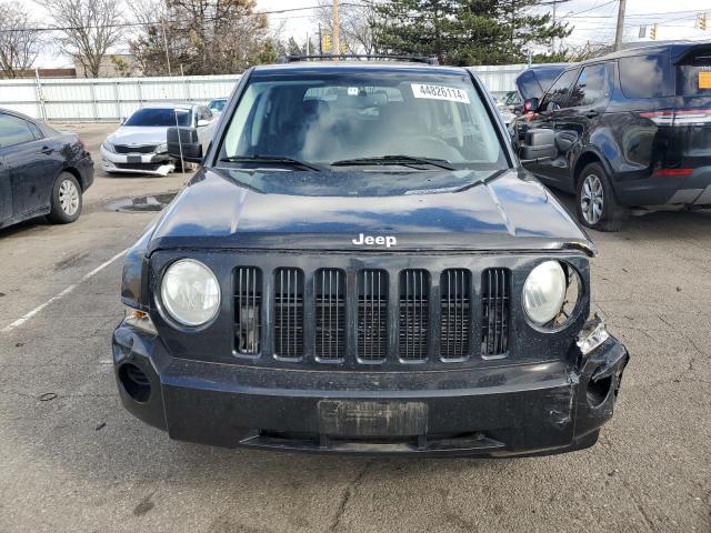 Photo 5 from auction – 2009 JEEP PATRIOT with VIN 1J8FT28B09D178010