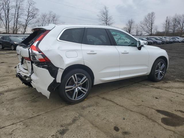 Photo 3 from auction – 2021 VOLVO XC60 T5 MO with VIN YV4102RK1M1685269