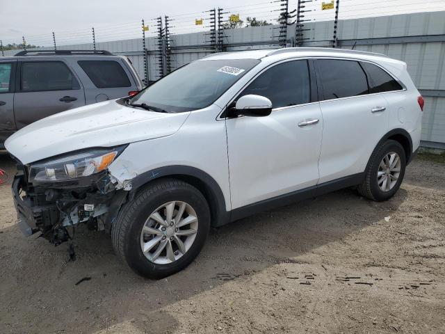 KIA SORENTO LX 2016 with VIN 5XYPG4A36GG104782 - Photo from auction