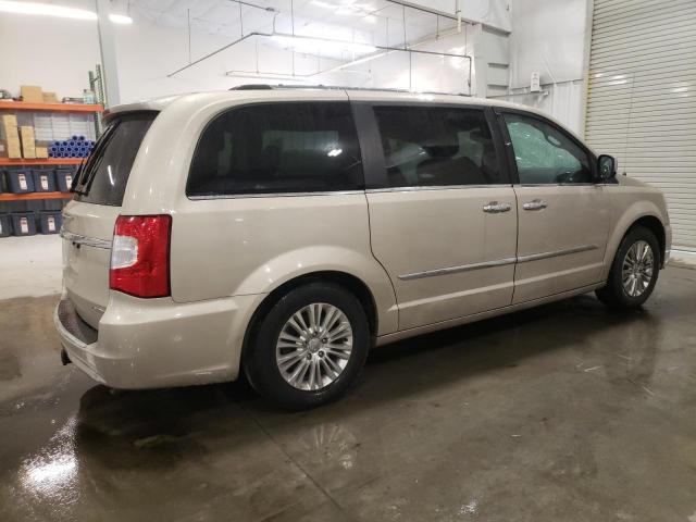 Photo 3 from auction – 2015 CHRYSLER TOWN & COU with VIN 2C4RC1GG9FR563571