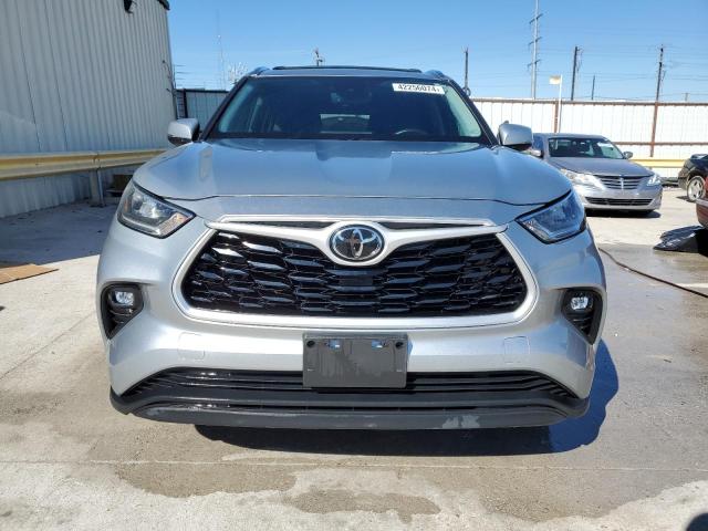 Photo 5 from auction – 2020 TOYOTA HIGHLANDER with VIN 5TDGZRAH0LS013846