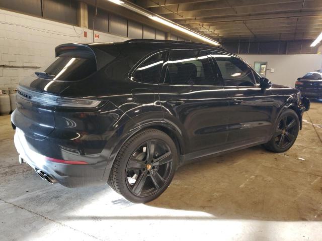 Photo 3 from auction – 2024 PORSCHE CAYENNE with VIN WP1AA2AY1RDA00420