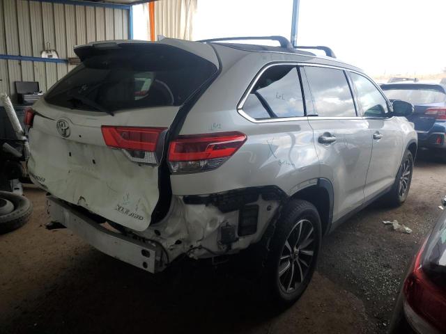 Photo 3 from auction – 2019 TOYOTA HIGHLANDER with VIN 5TDJZRFH0KS590101