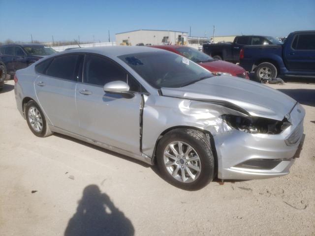 Photo 4 from auction – 2017 FORD FUSION S with VIN 3FA6P0G76HR273728