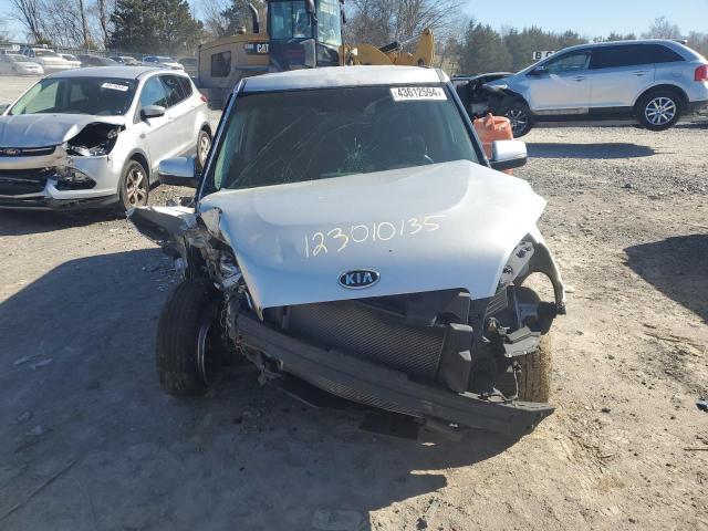 Снимка 5 от търг – 2012 KIA SOUL + с VIN KNDJT2A69C7398461