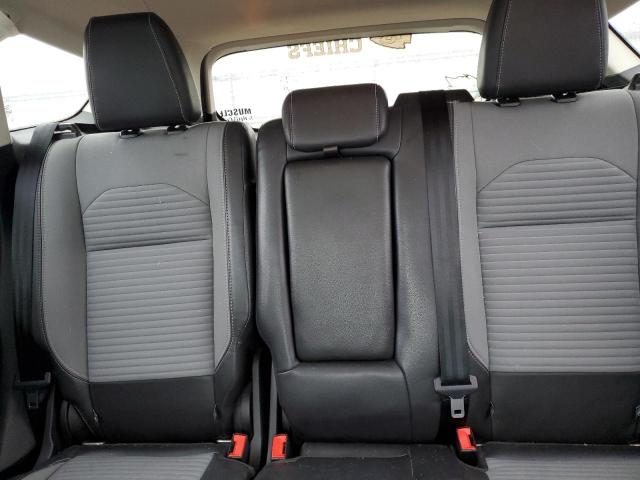 Photo 10 from auction – 2018 FORD ESCAPE SE with VIN 1FMCU9GD9JUC78349