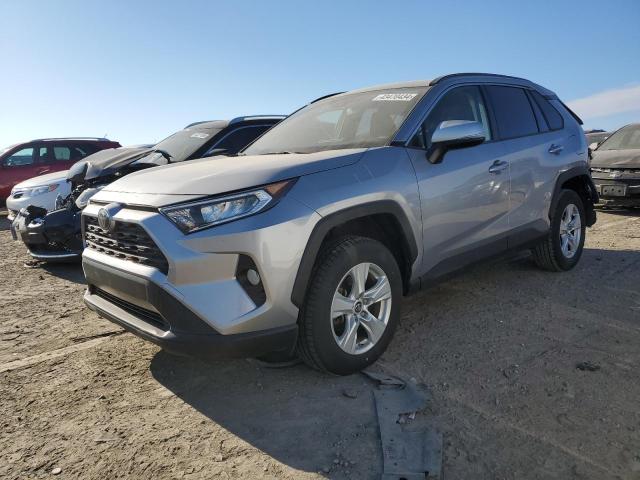 TOYOTA RAV4 XLE 2019 with VIN JTMW1RFV0KD506941 - Photo from auction