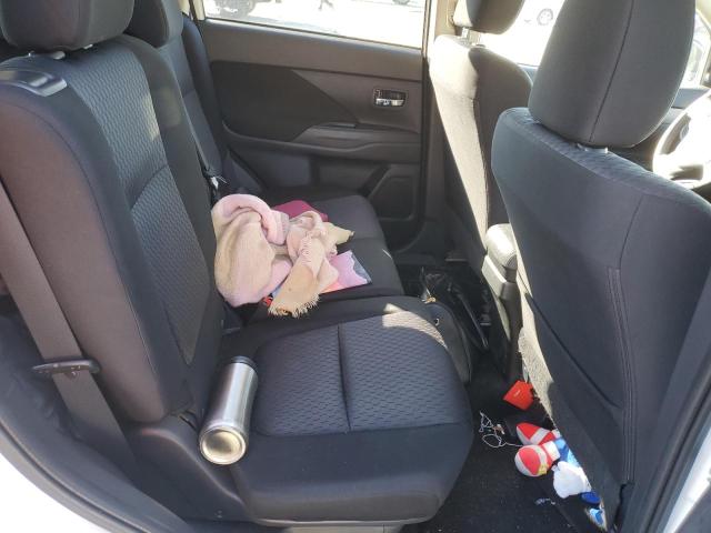 Photo 10 from auction – 2014 MITSUBISHI OUTLANDER with VIN JA4AD2A32EZ013908