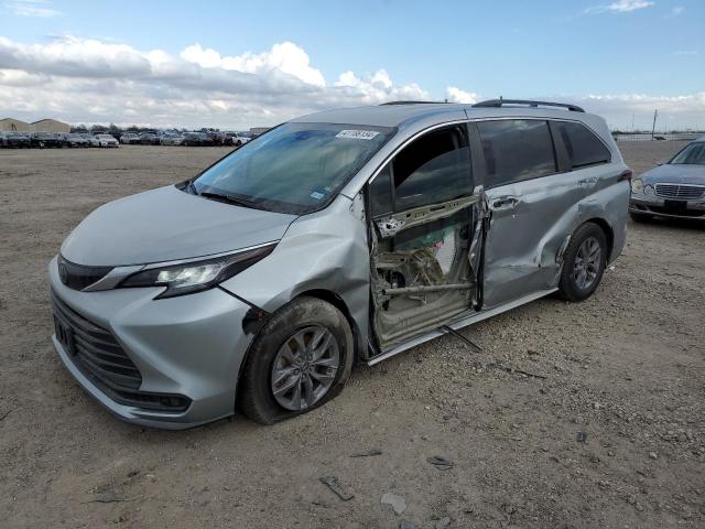 Photo 1 from auction – 2021 TOYOTA SIENNA LE with VIN 5TDKRKEC6MS020074