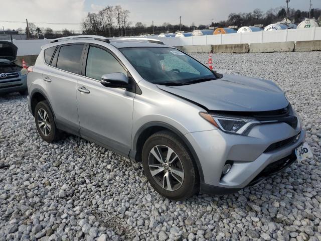 Photo 4 from auction – 2016 TOYOTA RAV4 XLE with VIN 2T3RFREV0GW469741