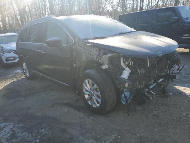 Photo 4 from auction – 2018 CHRYSLER PACIFICA T with VIN 2C4RC1BG3JR316918