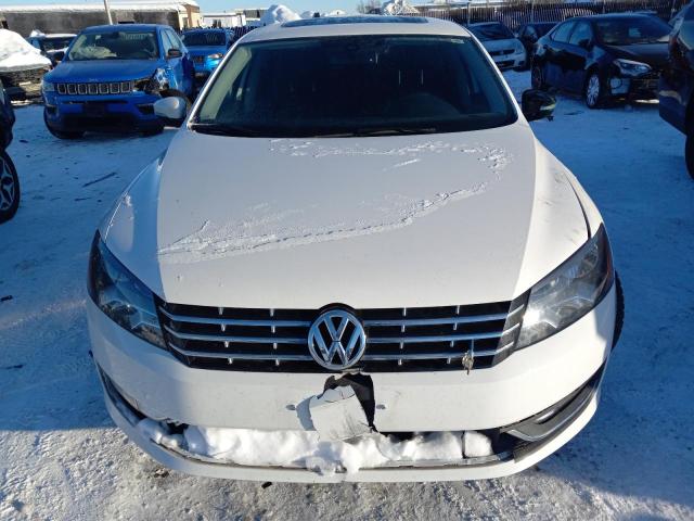 Photo 5 from auction – 2014 VOLKSWAGEN PASSAT SEL with VIN 1VWCT7A38EC064456