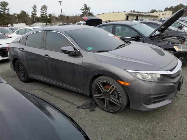 Photo 4 from auction – 2017 HONDA CIVIC LX with VIN 19XFC2F53HE203290