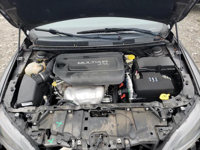 Photo 11 from auction – 2015 CHRYSLER 200 LIMITE with VIN 1C3CCCAB9FN715770