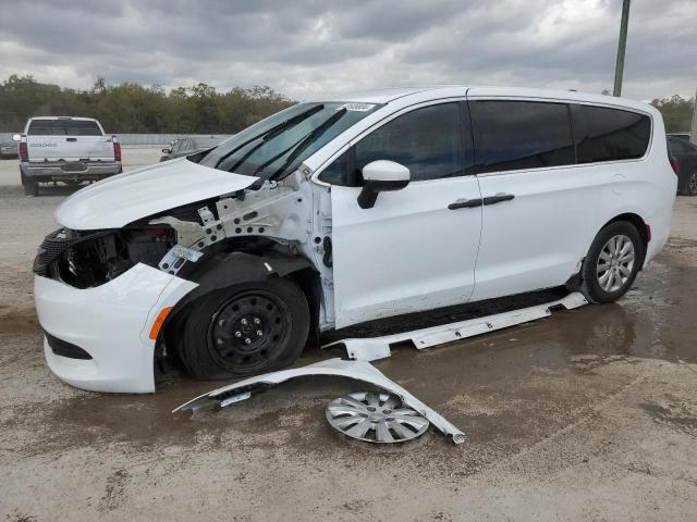 Photo 1 from auction – 2020 CHRYSLER VOYAGER L with VIN 2C4RC1AG5LR137512