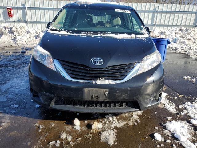 Photo 5 from auction – 2015 TOYOTA SIENNA LE with VIN 5TDKK3DC5FS634368