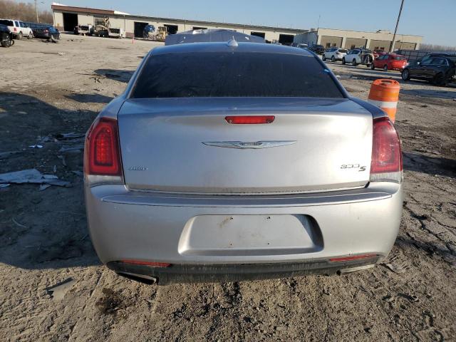 Photo 6 from auction – 2018 CHRYSLER 300 S with VIN 2C3CCAGG7JH250317