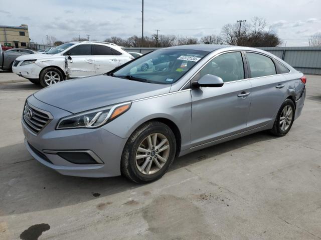 HYUNDAI SONATA SE 2017 with VIN 5NPE24AF7HH541748 - Photo from auction