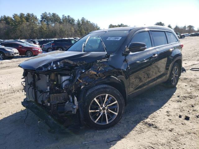 TOYOTA HIGHLANDER 2019 with VIN 5TDJZRFH0KS596237 - Photo from auction