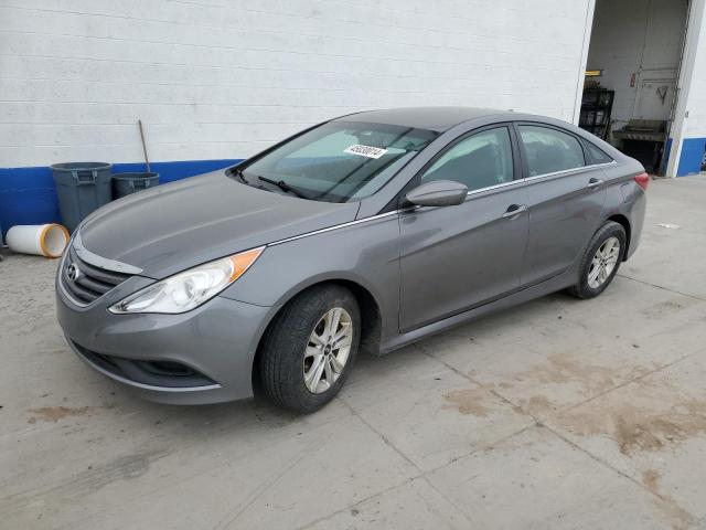 HYUNDAI SONATA 2014 with VIN 5NPEB4AC1EH845868 - Photo from auction