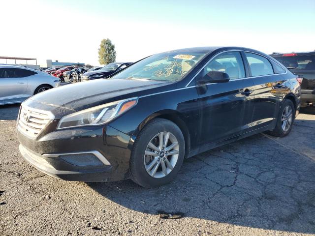 HYUNDAI SONATA SE 2017 with VIN 5NPE24AF7HH497637 - Photo from auction